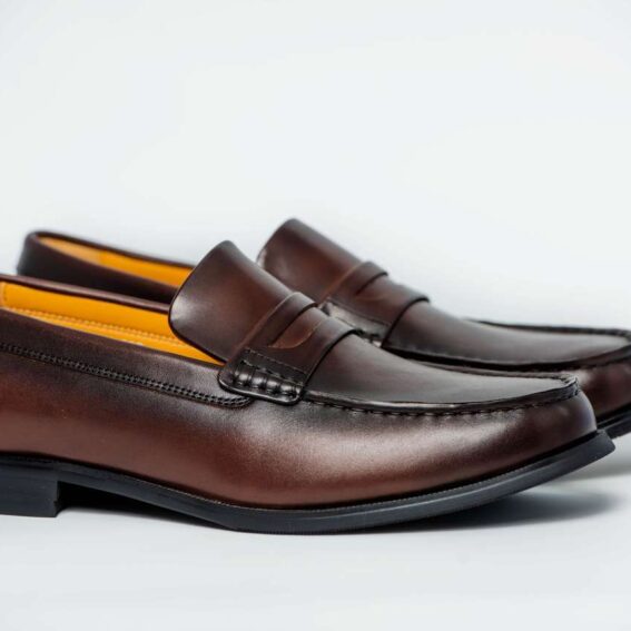 Mocassin en cuir marron OUTFIT ROOM